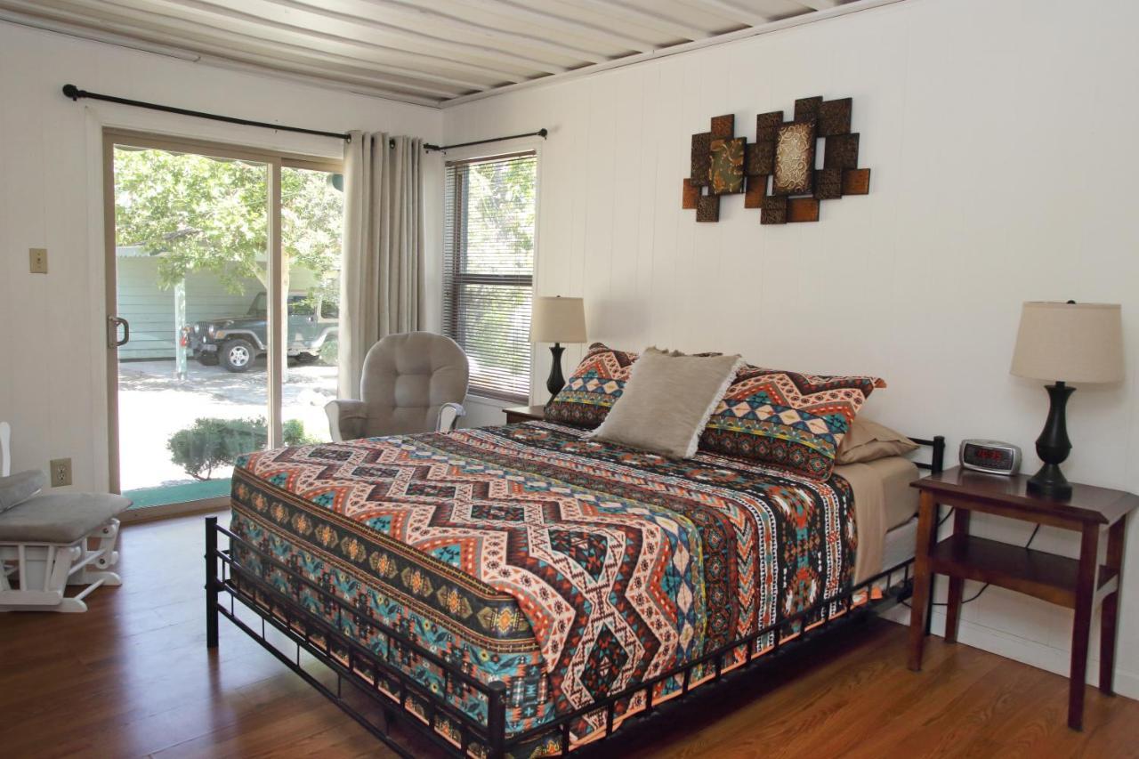 Kern Riverview Inn 克恩维尔 外观 照片